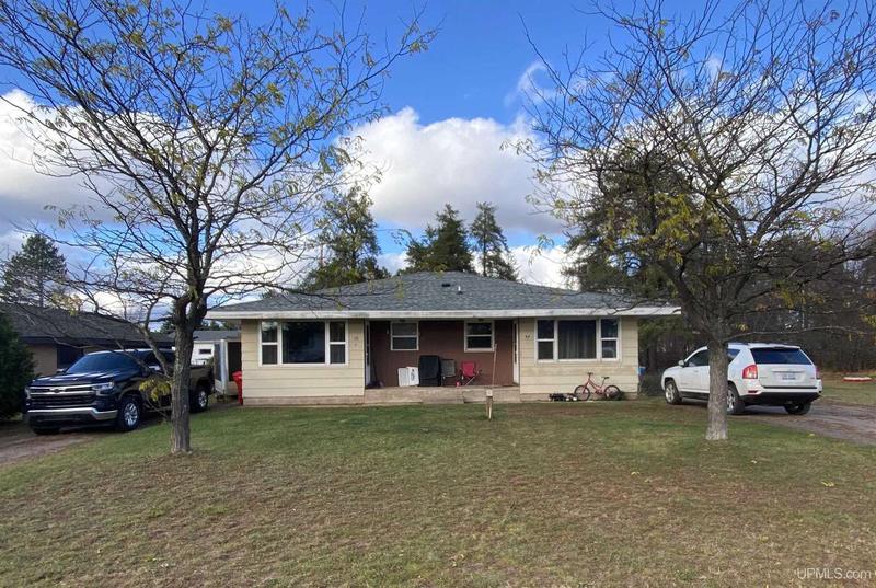 66 E Anthony, Gwinn, MI 49841  612747179 for Sale