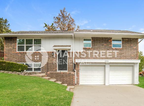 18006 E 27Th St S - Independence, MO 64057 - Home For Rent