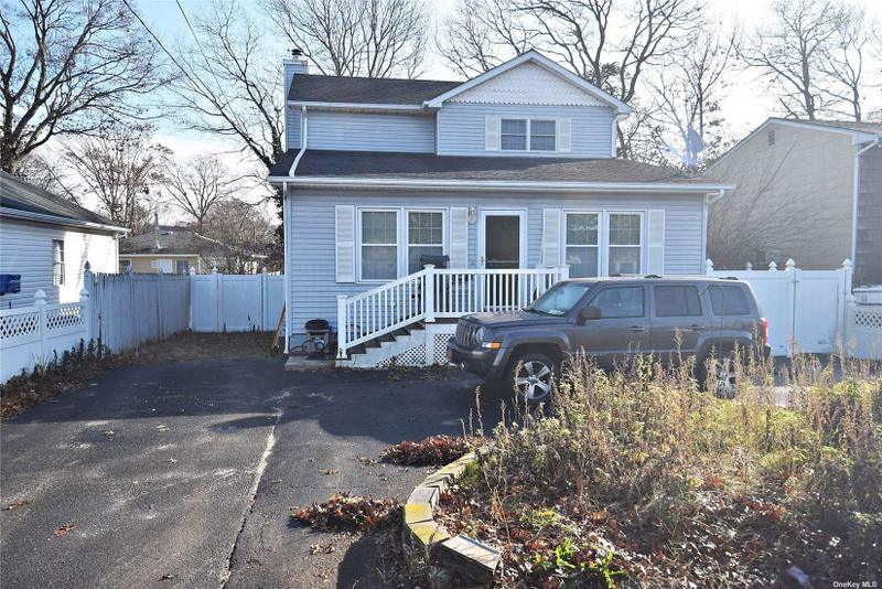 Shirley, Suffolk County, NY House for sale Property ID: 418505731