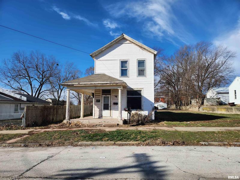 725 North 6th Street, Quincy, IL 62301 for Sale