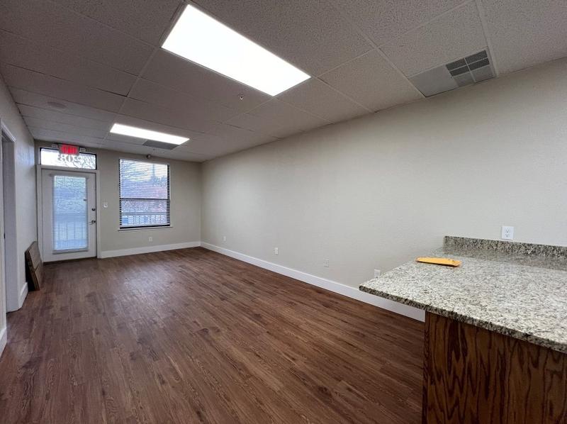 919 S Carroll Blvd #203, Denton, TX 76201 - MLS 20530202 for Rent