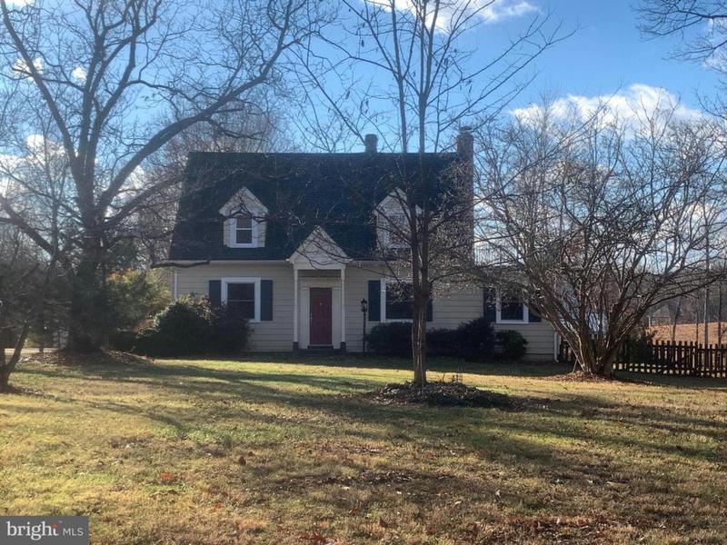 1571 JOHN TUCKER RD, ARODA, VA 22709 Single Family Residence For Sale  MLS# VAMA2001424