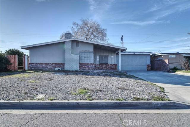 1556 E Avenue Q11, Palmdale CA 93550 for Sale
