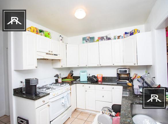 50 Egmont St unit 1 - Brookline, MA 02446 - Home For Rent