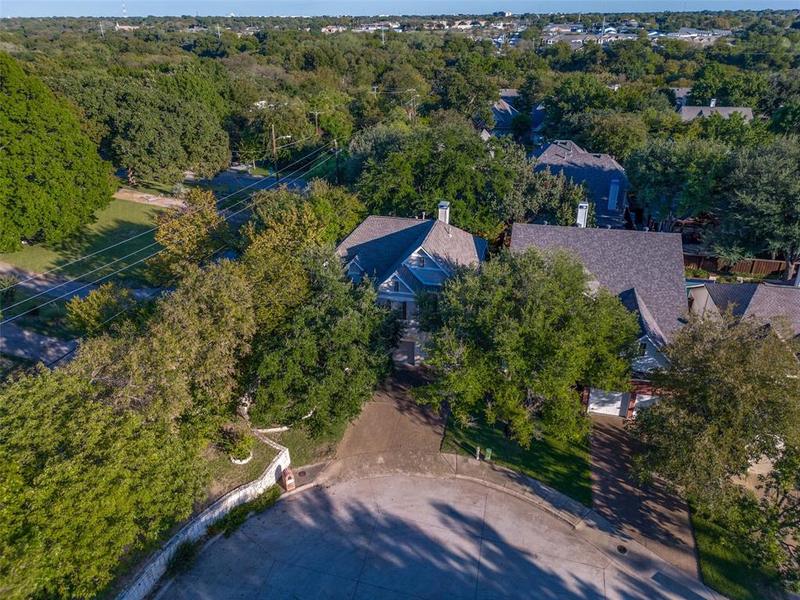 7906 Glade Creek Ct, Dallas, TX 75218  MLS# 20454996 for Sale