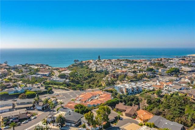 401 Seaward 14, Corona del Mar CA 92625 for Sale