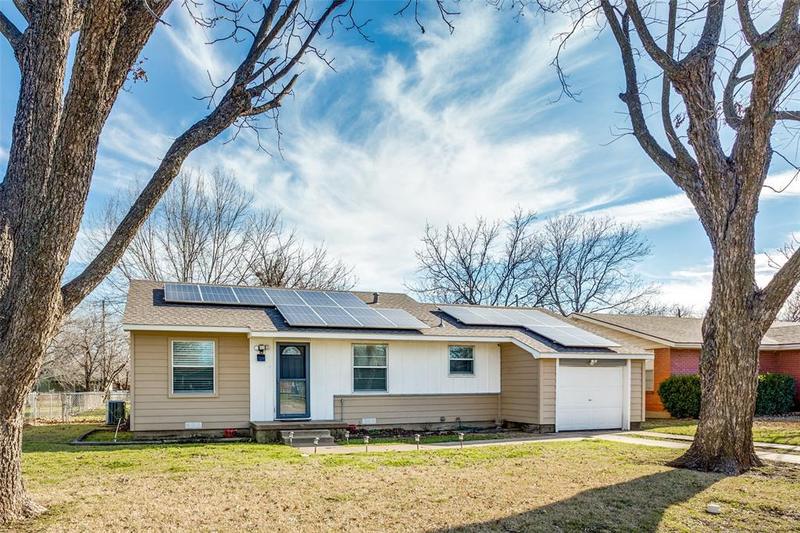 811 Turner Street, Cleburne, TX 76033 for Sale
