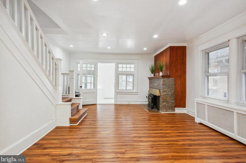 1141 Harrison St, Philadelphia, PA 19124 - MLS PAPH2319972 for Sale