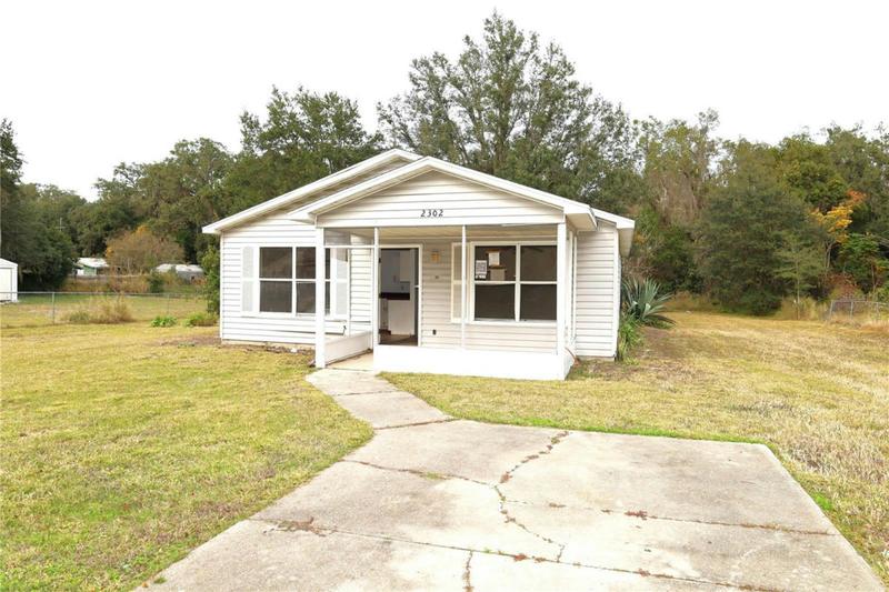 2302 HARLEM AVE, LEESBURG, FL 34748 Single Family Residence For Sale  MLS# O6167811