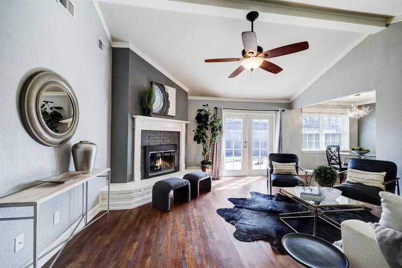 3407 Rockyridge Dr, Houston, TX 77063 for Sale
