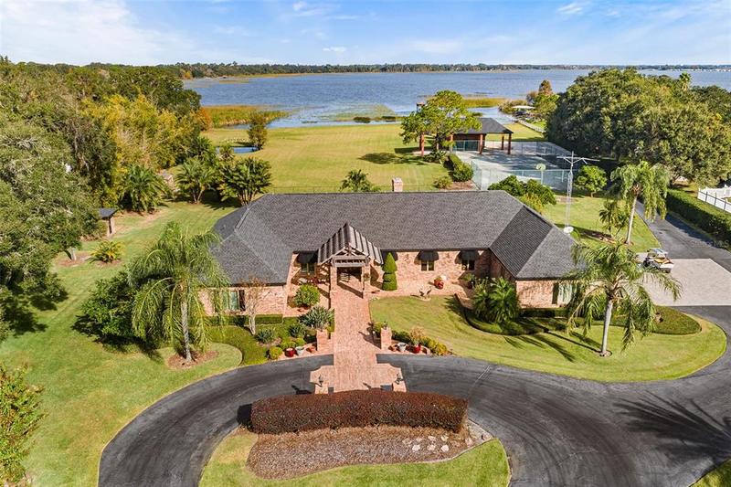 3635 Country Club Road South, Winter Haven, FL 33881 for Sale