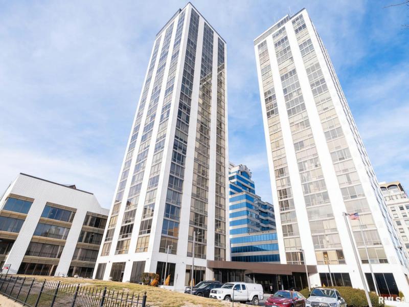 123 SW JEFFERSON AVE # E-15B, Peoria, IL 61602 Condominium For Sale  MLS# PA1248046