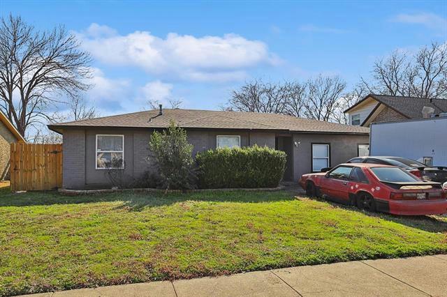 1506 SHELMAR DR, Arlington, TX 76014 Single Family Residence For Sale  MLS# 20499189