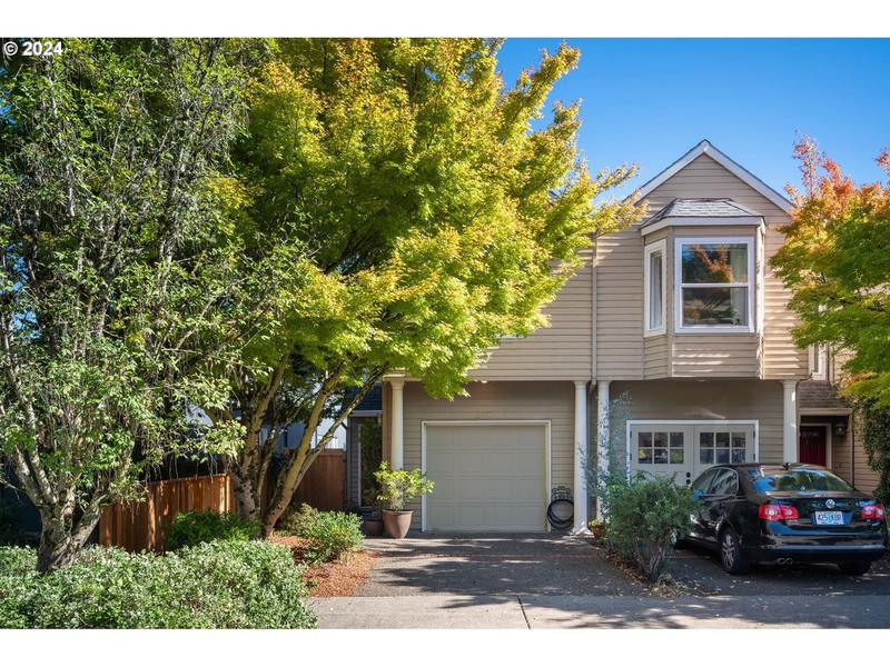 6018 S Hood Ave, Portland, OR 97239  MLS# 24261927 for Sale