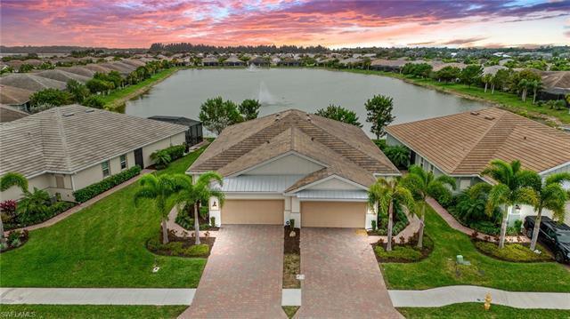 14606 Edgewater Cir, Naples, Fl 34114  MLS# 224003903 for Sale