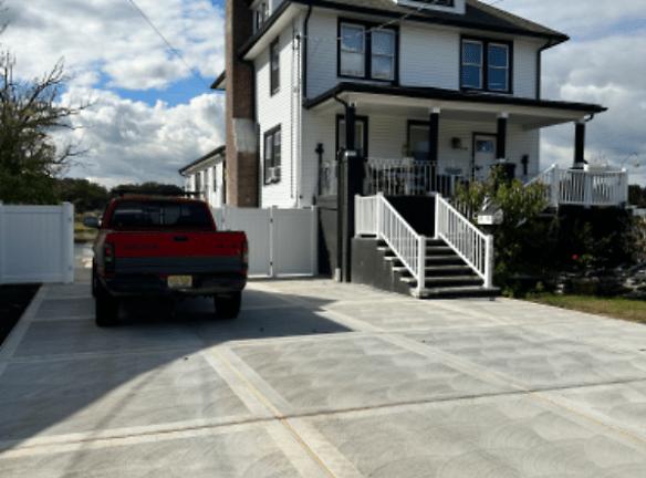 215 Creek Rd unit 0 - Keansburg, NJ 07734 - Home For Rent