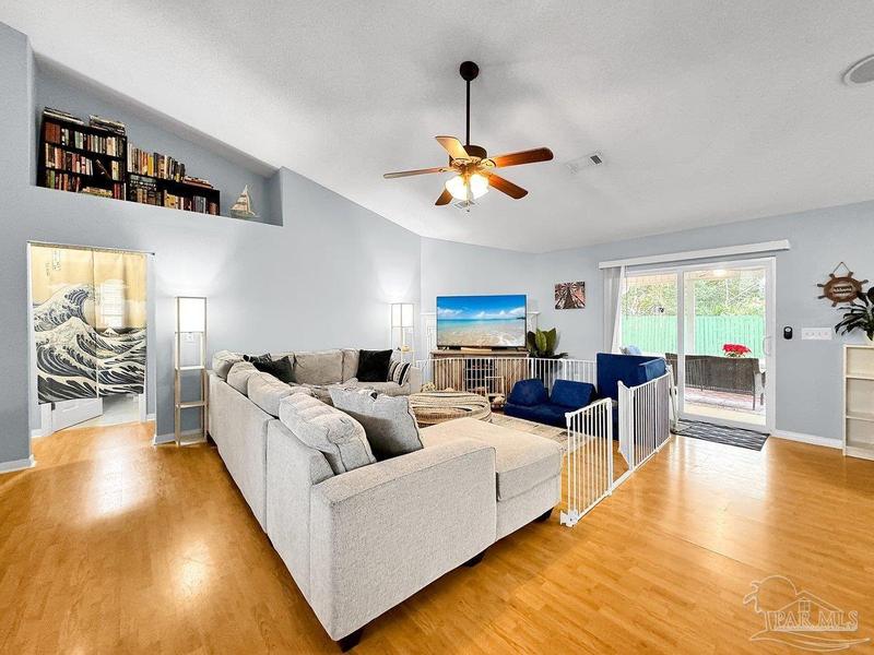 1109 Freeboard Boulevard, Pensacola, FL 32507 for Sale