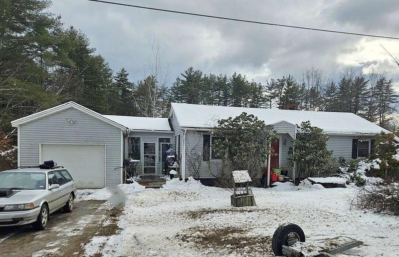Roby, WEBSTER, NH 03303  623818269 for Sale