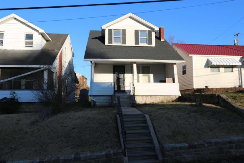 202 S Walnut Street, Huntington, WV 25705  624773767 for Sale