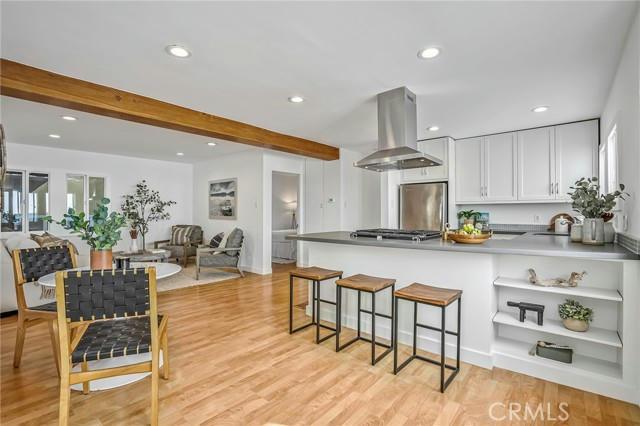 434 BAYVIEW DR, Hermosa Beach, CA 90254 Single Family Residence For Sale  MLS# PV23220620