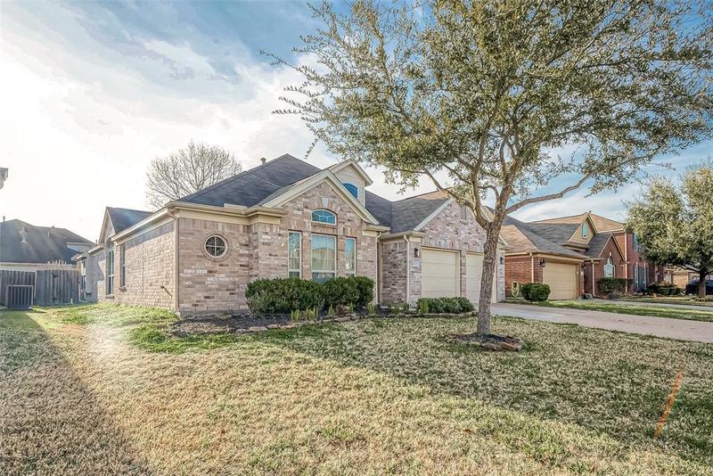 17323 Cricket Mill Dr, Humble, TX 77346 for Rent
