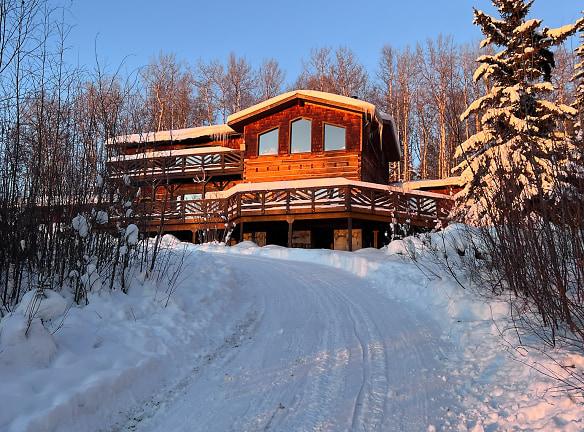 830 Redpoll Ln - Fairbanks, AK 99712 - Home For Rent