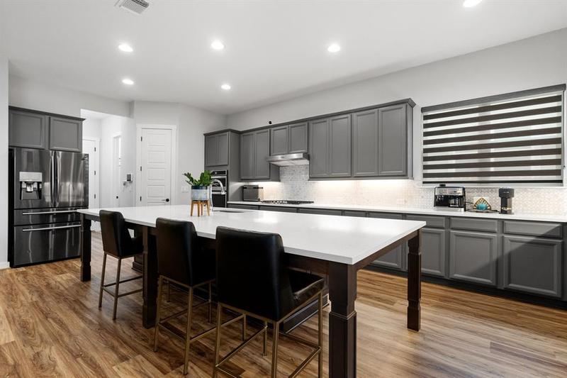 8420 Skytex St, Austin, TX 78744 for Sale