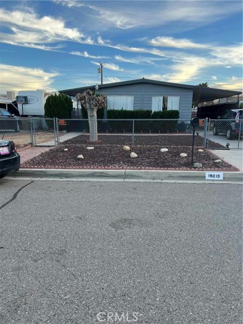19019 LINDSAY ST, Hesperia, CA 92345 Single Family Residence For Sale  MLS# IV24024620