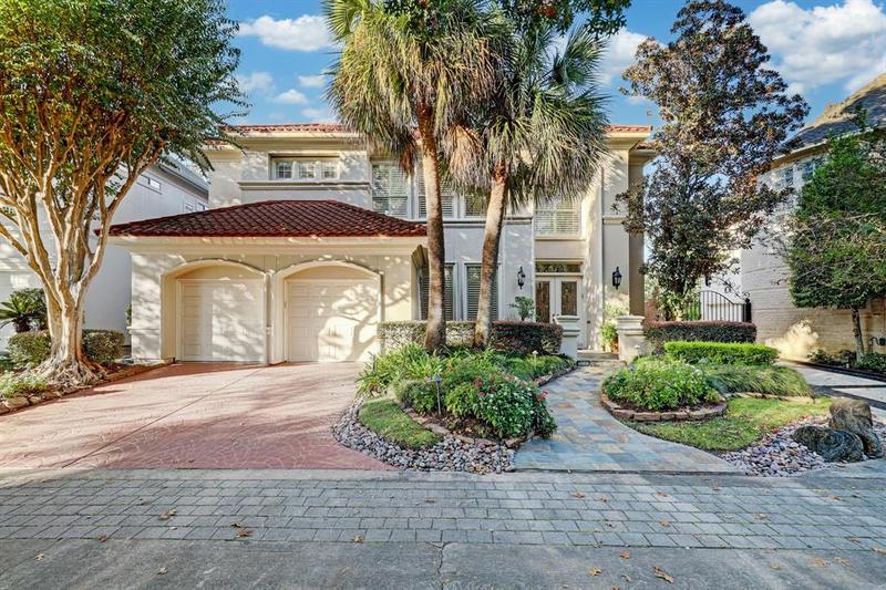 6250 Woods Bridge Way, Houston, TX 77007 for Sale