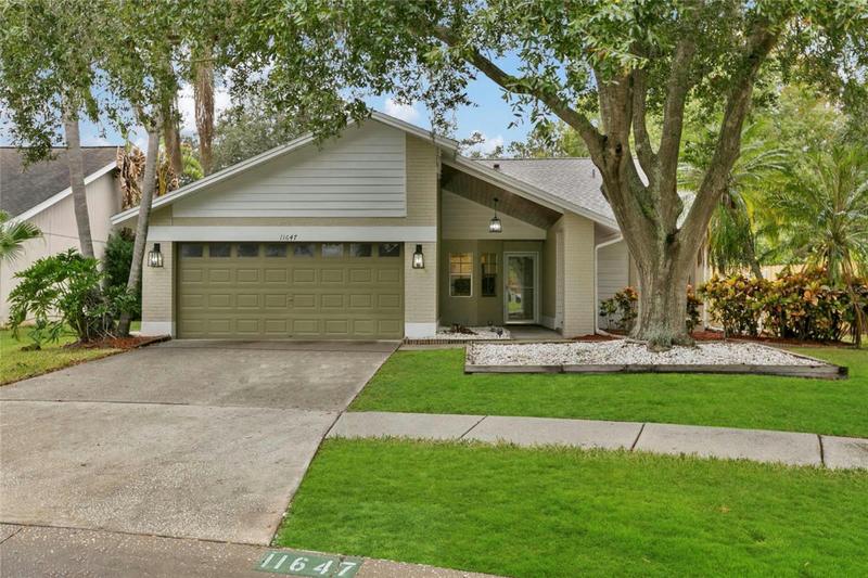 11647 FOX CREEK DR, TAMPA, FL 33635 Single Family Residence For Sale  MLS# T3487182