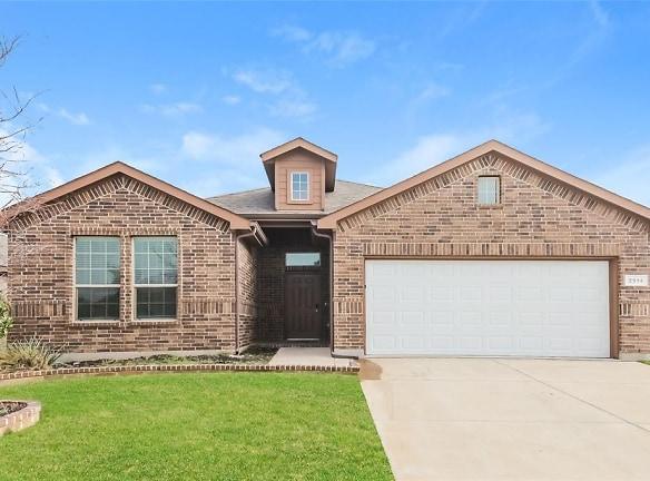 2514 Lavender Ln - Glenn Heights, TX 75154 - Home For Rent