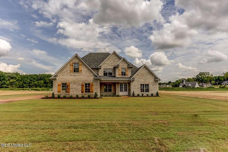 4742 Taylor Trail, Hernando, MS 38632  623982811 for Sale