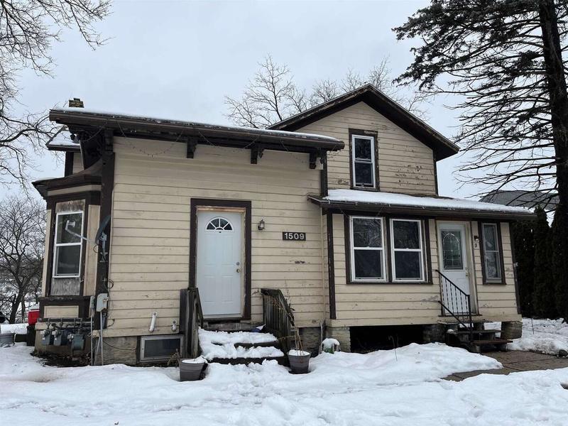 1509 N Parker, Janesville, WI 53545  625056577 for Sale