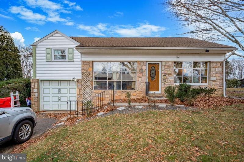Warminster, Bucks County, PA House for sale Property ID: 418791121