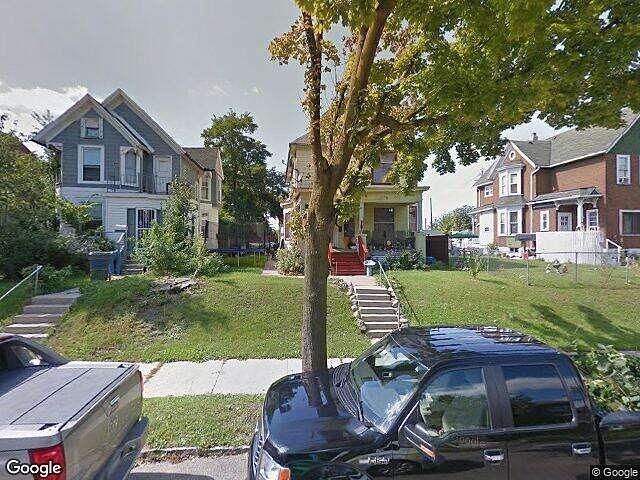 32Nd, MILWAUKEE, WI 53215  624439066 for Sale