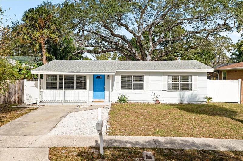 Dunedin, Pinellas County, FL House for sale Property ID: 418769937