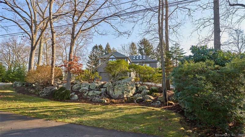 19 Money Point Rd, Stonington, CT 06355  MLS# 170614485 for Sale