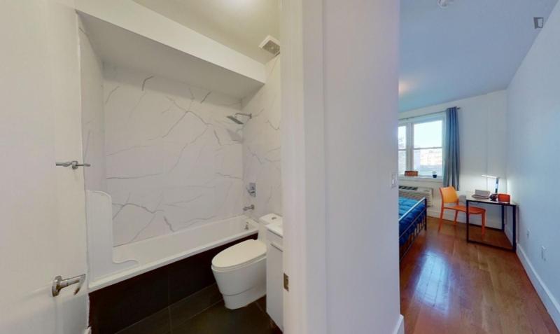 Cozy double ensuite bedroom in Brooklyn for Rent
