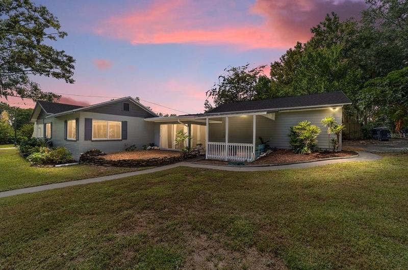 741 SE 14th St, Ocala, FL 34471 - MLS OM671131 for Rent