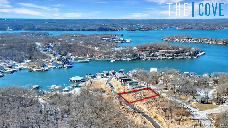 19 FOREST LAKE CIR, Lake Ozark, MO 65049 Single Family Residence For Sale  MLS# 3560523