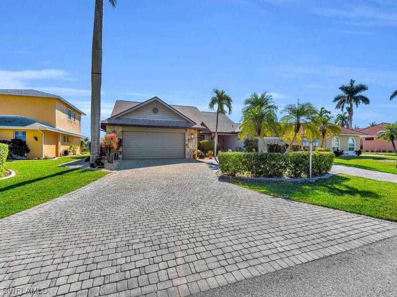 4411 SE 19TH PL, CAPE CORAL, FL 33904 Single Family Residence For Sale  MLS# 224005631