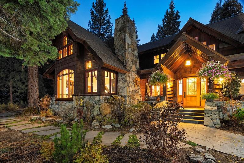 123 Dave Dysart, Truckee, CA 96161 for Sale