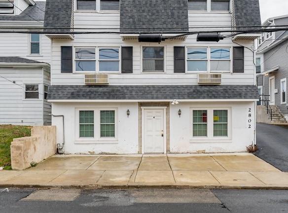 2802 Edgmont Ave #E - Brookhaven, PA 19015 - Home For Rent