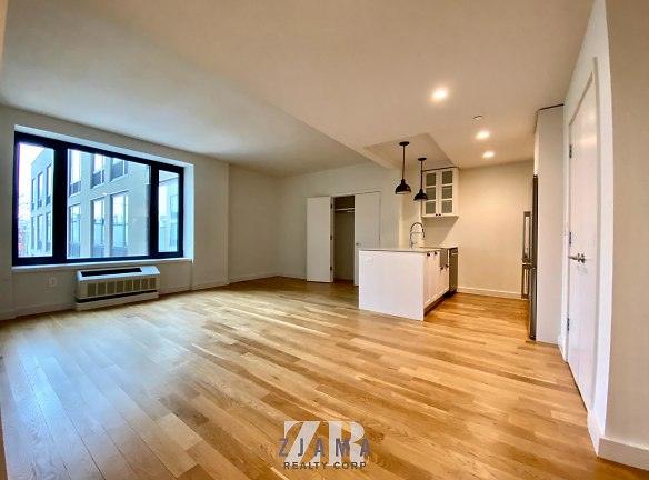 409 Eastern Pkwy unit 1012 - Brooklyn, NY 11216 - Home For Rent