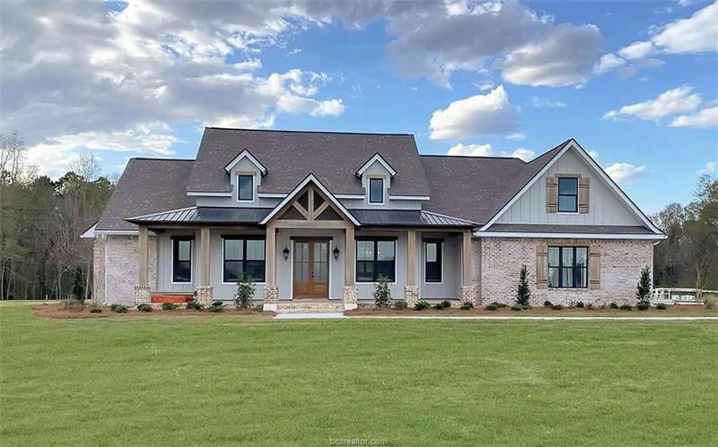 12120 Batson Loop Way, Normangee, TX 77871 for Sale
