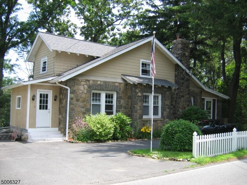 41 Brooklyn Mountain Road, Hopatcong, NJ 07843 for Sale