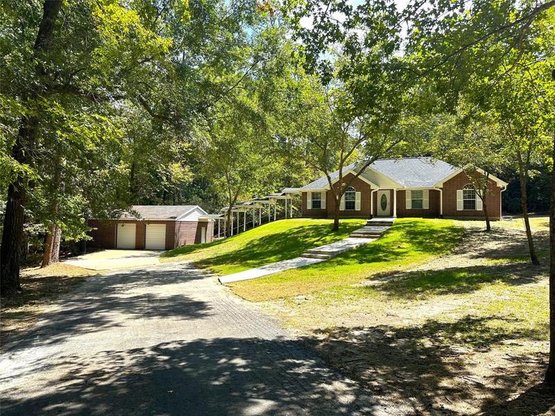 8 Doral, Trinity, TX 75862 for Sale