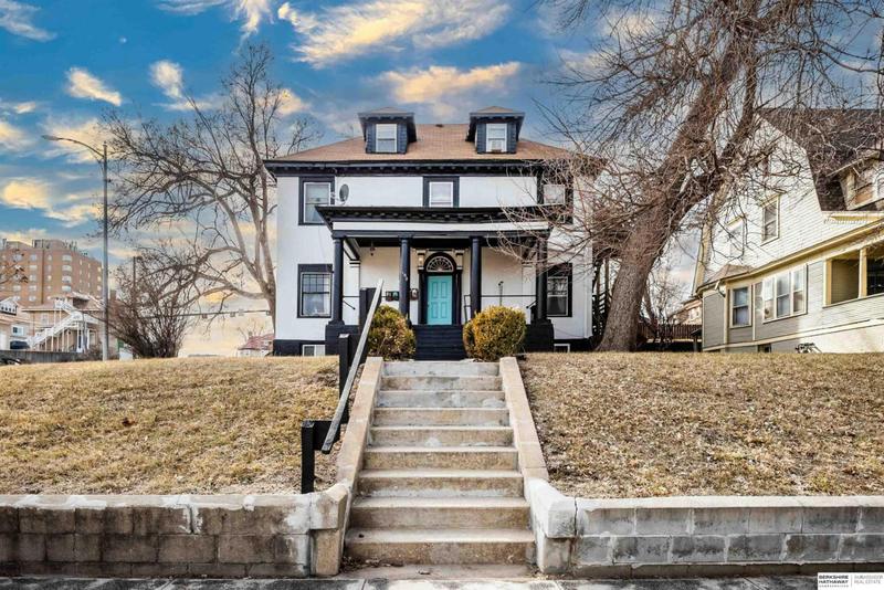 102 N 38TH AVE, Omaha, NE 68131 Multi Family For Sale  MLS# 22400175