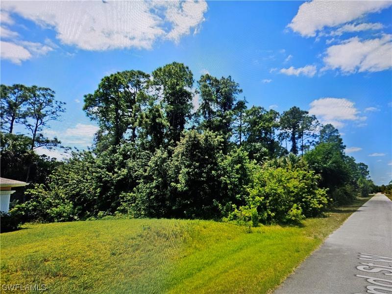 3409 52nd Street West, Lehigh Acres, FL 33971 for Sale