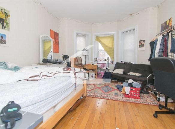 1285 Commonwealth Ave - Boston, MA 02134 - Home For Rent